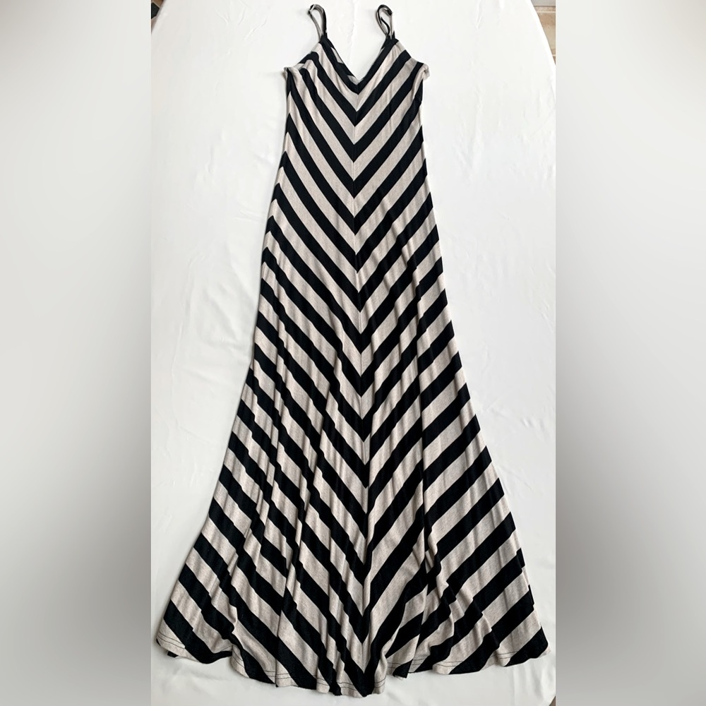 Matty M • NWOT • Maxi Dress • Size Small • Black/Tan Stripes • Adjustable Straps